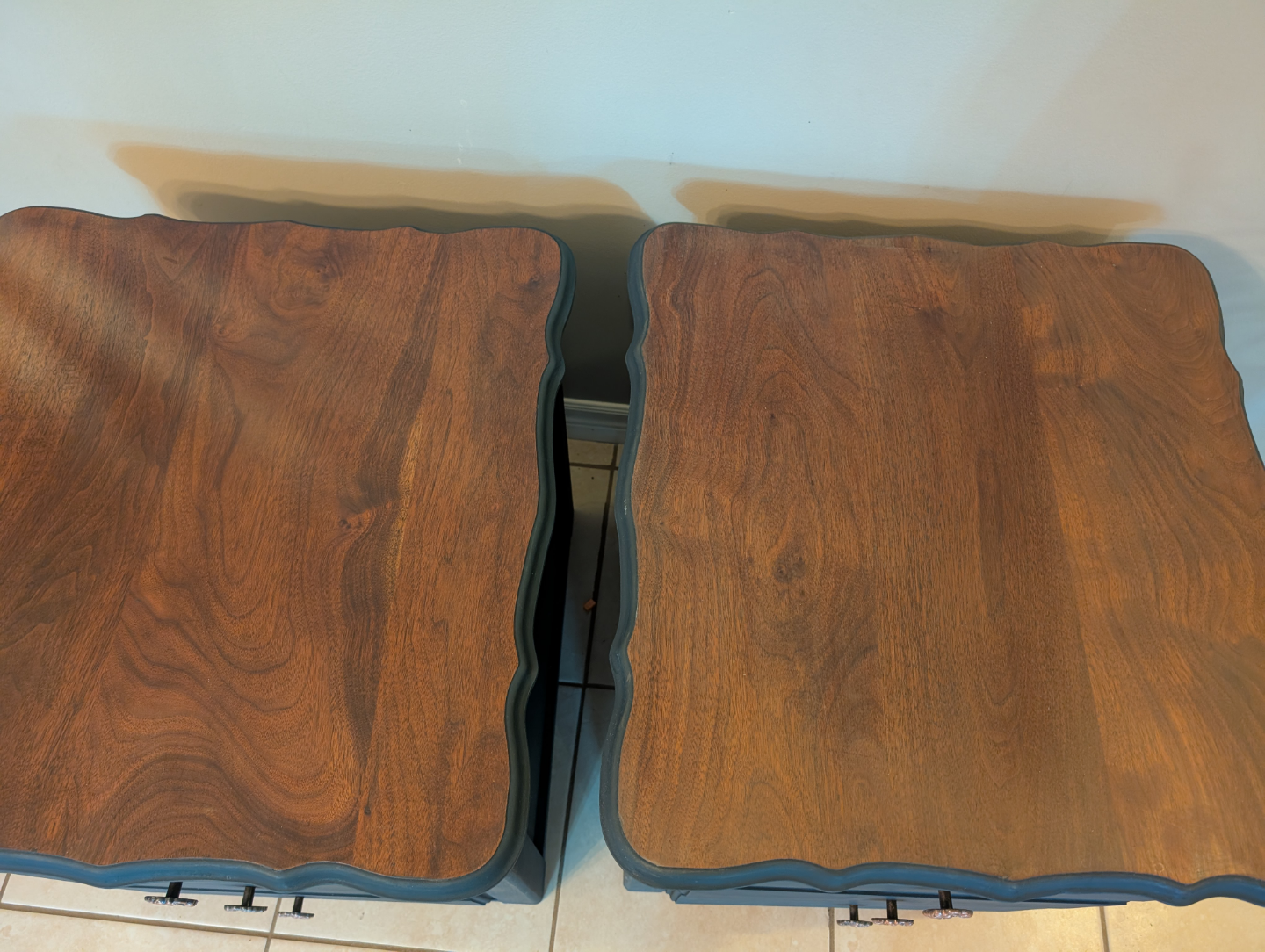 Pair of Upcycled Nightstands - Dark blue with Wood Tops 🧡 - photo 3