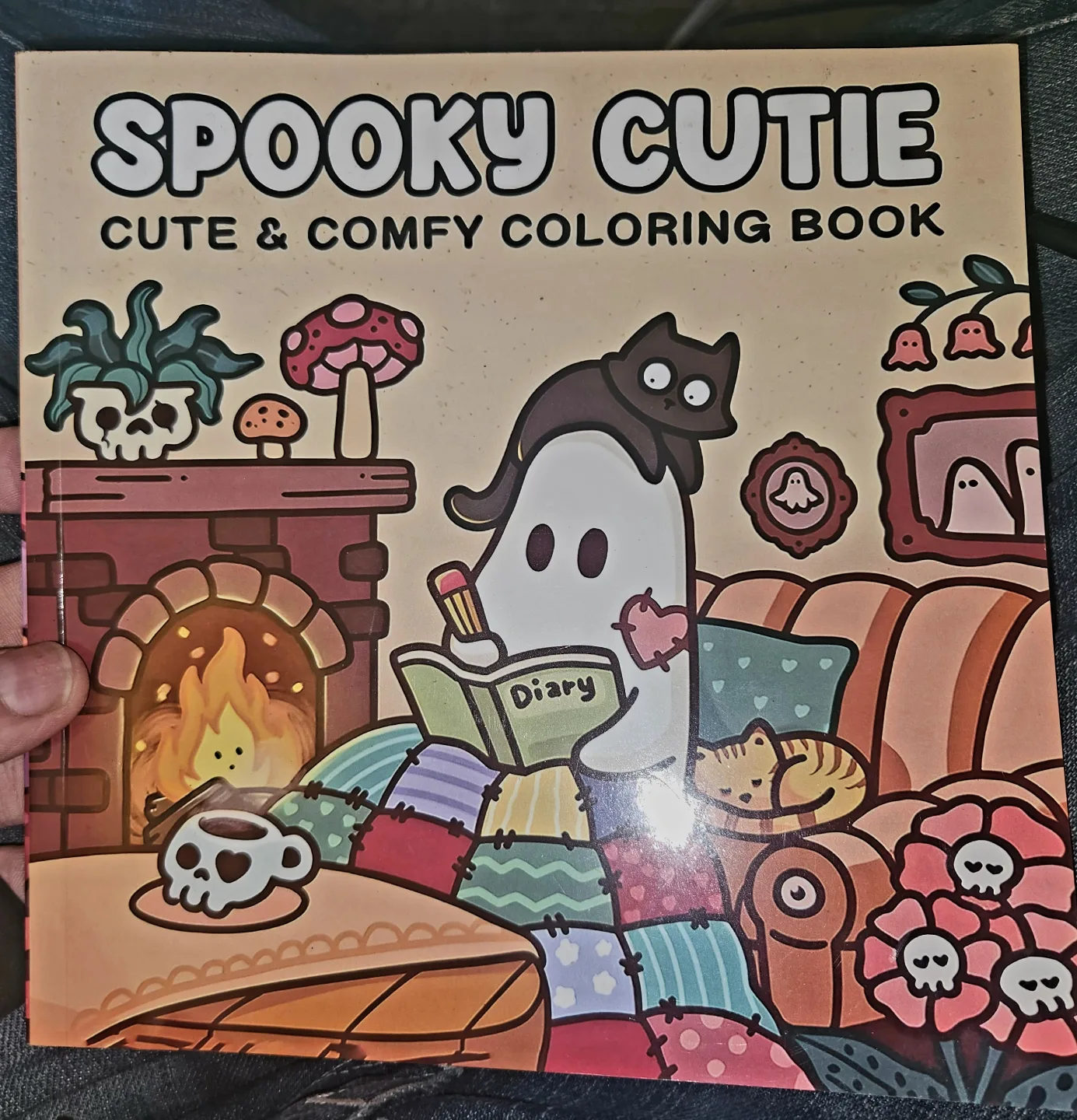 Spooky Cutie Cute & Comfy Coloring Book thumbnail