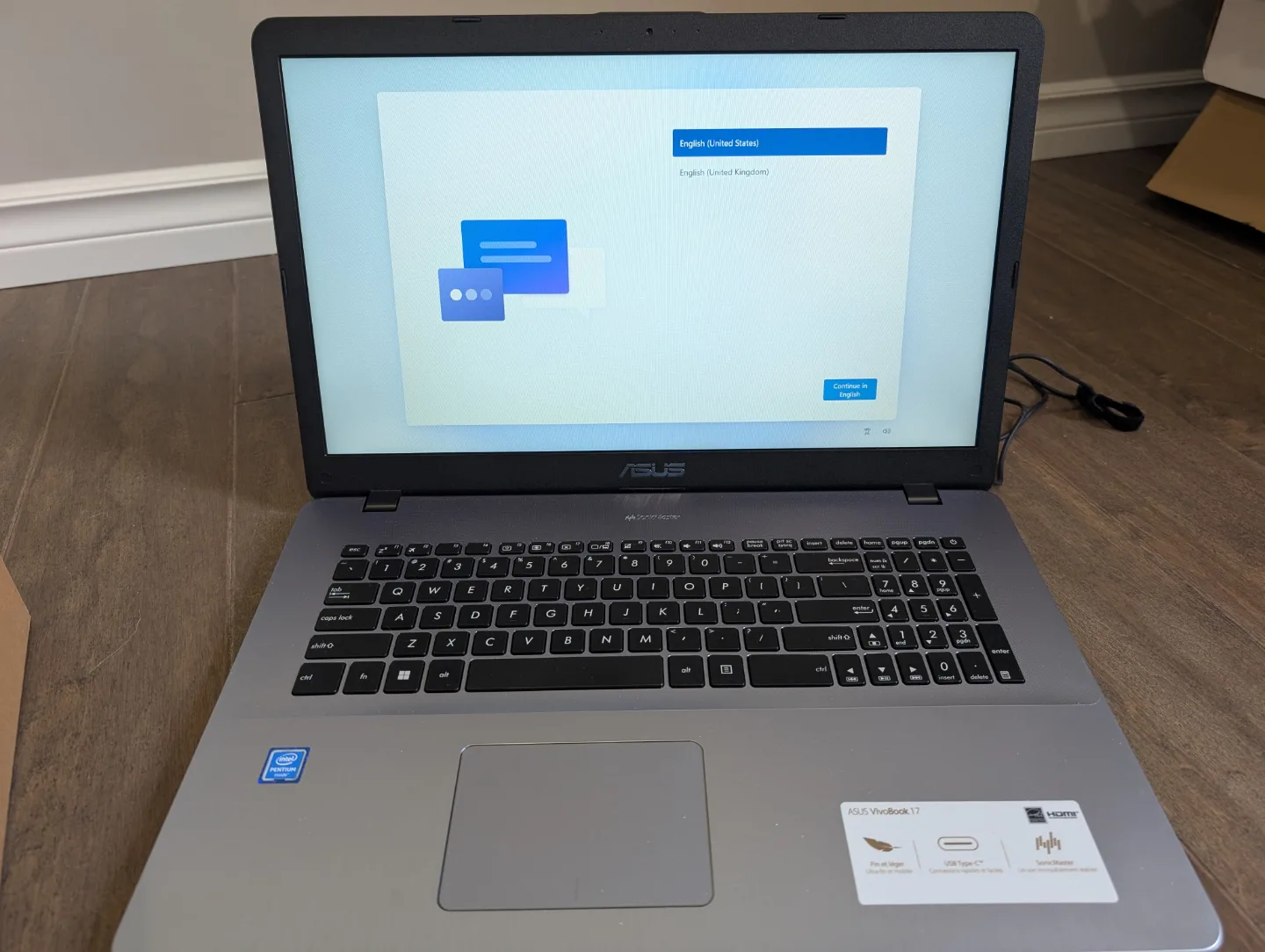 New ASUS 17" VivoBook Laptop image indicator(5)