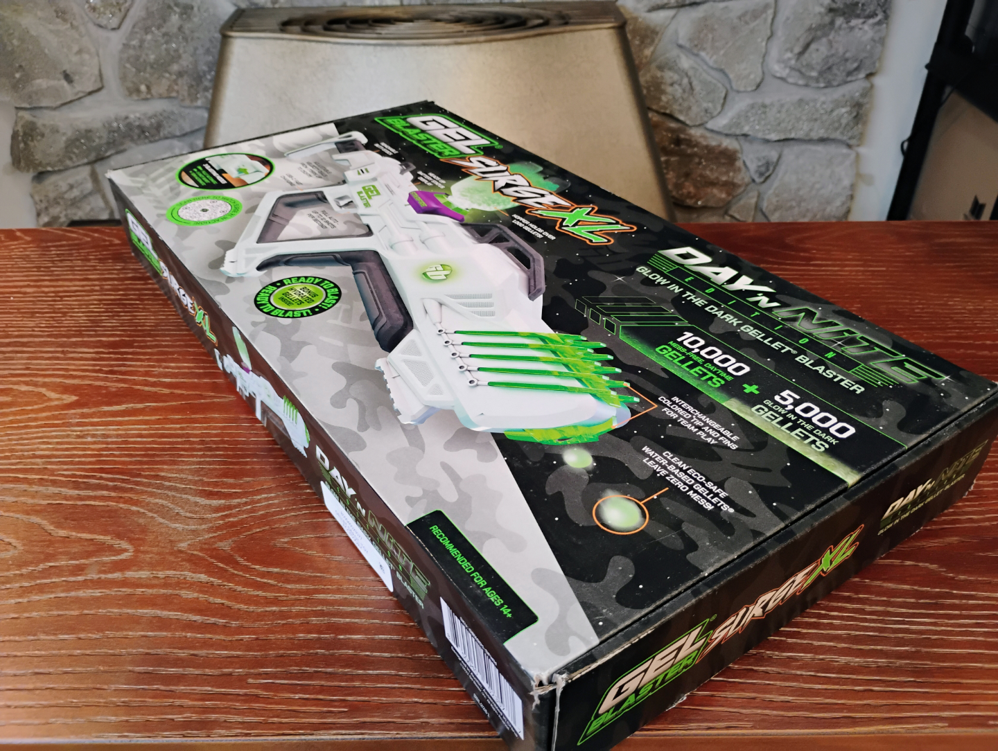 Gel Blaster Surge XL Day Nite - Glow in the Dark Edition - photo 2