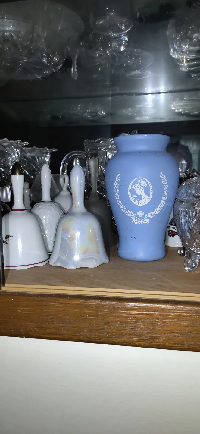 Miscellaneous knick knacks
