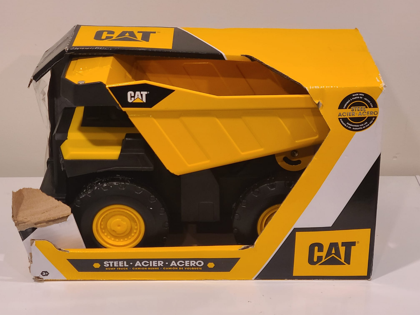 Brand New in package 16 inch CAT Construction Steel Toy Truck - photo 3