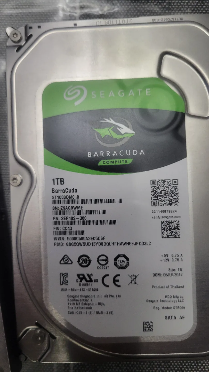 Two 1 TB HARD DRIVE AND ONE 180GB SSD image indicator(3)