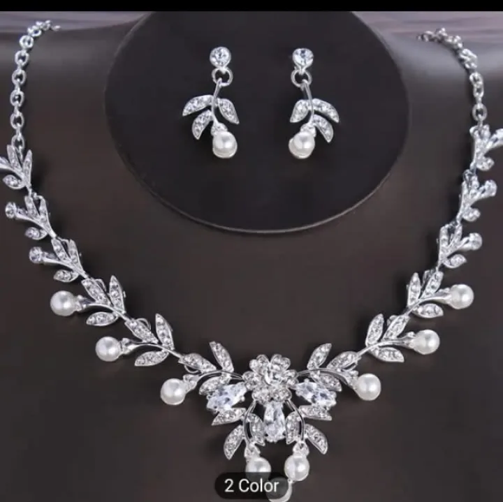 3-Piece Exquisite Elegant Bridal Jewelry Set - thumbnail