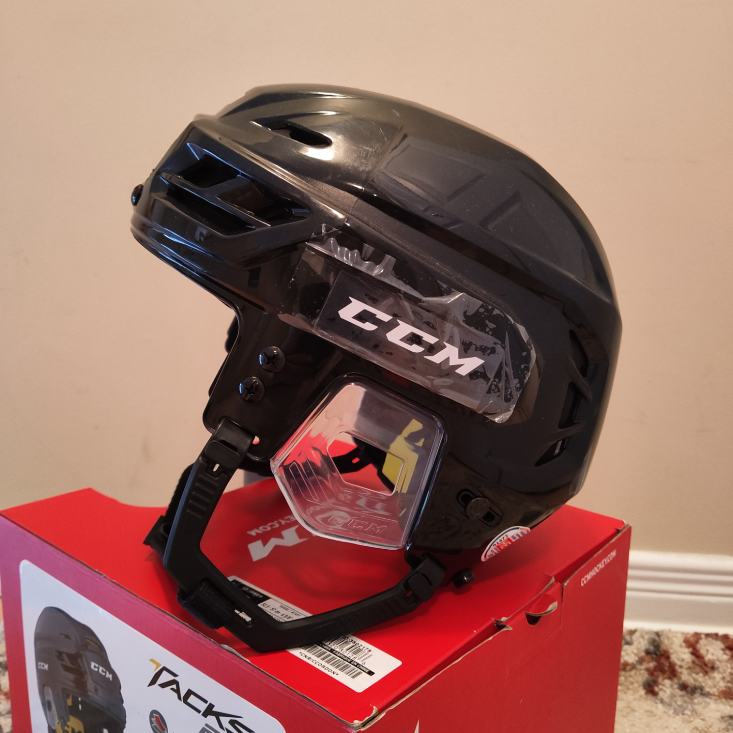 CCM Tacks 210 Hockey Helmet - Size Small (S) 🏒 - photo 4