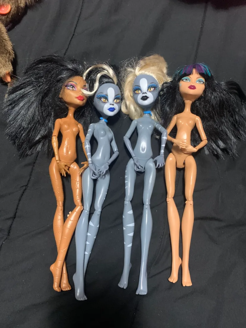 $20 each monster high dolls thumbnail