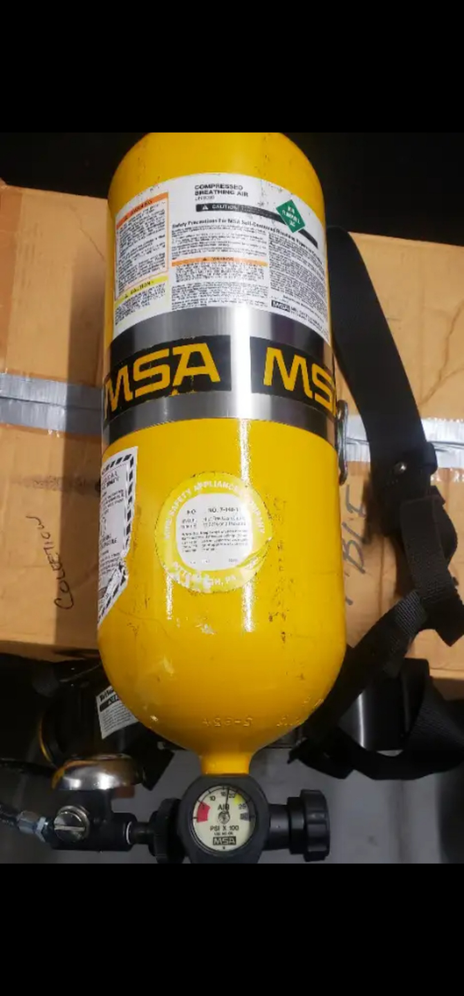 MSA breathing apparatus - photo 2