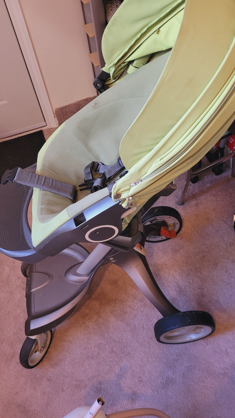 Baby Jogger City Mini GT Stroller - photo 2