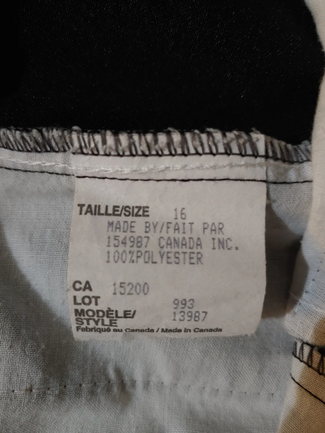 Black Boys' Suit Size 16 image indicator(4)