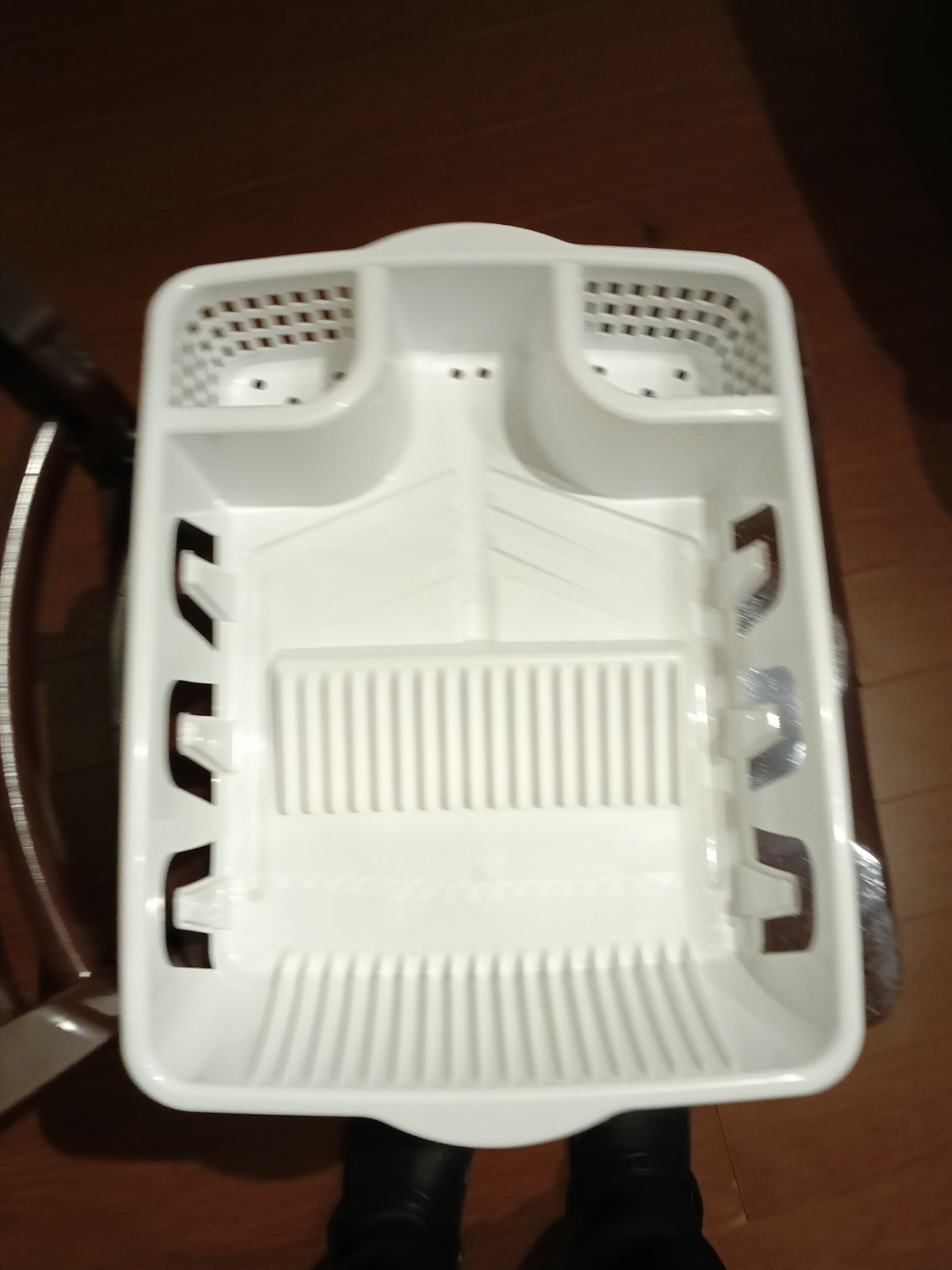 White Plastic Dish Drying Rack