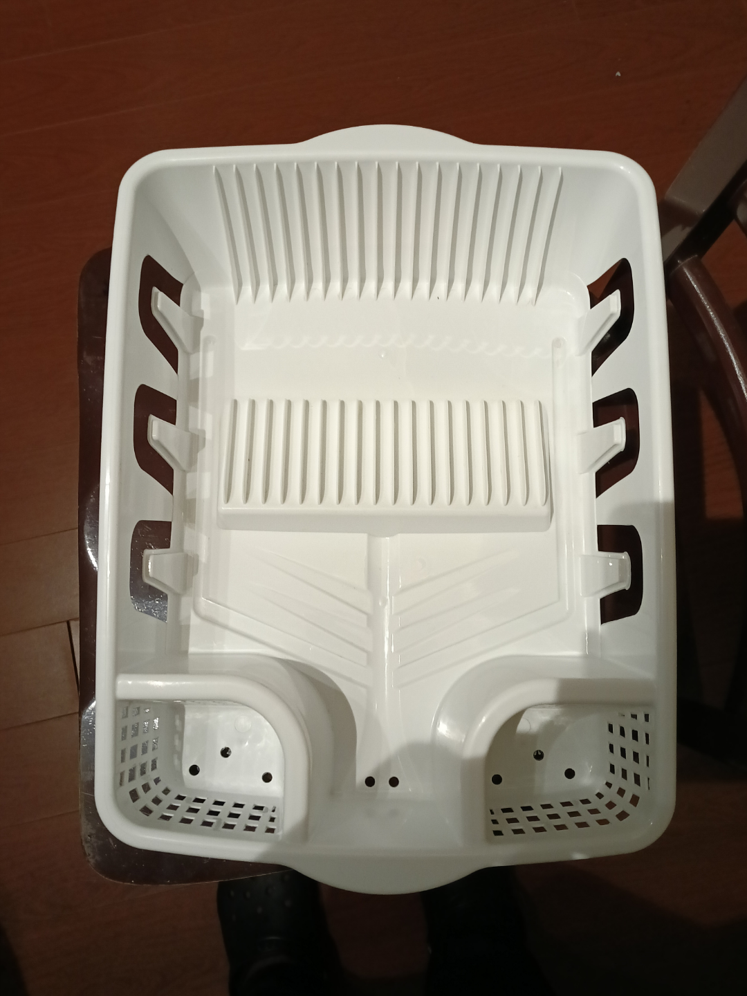 White Plastic Dish Drying Rack - photo 2