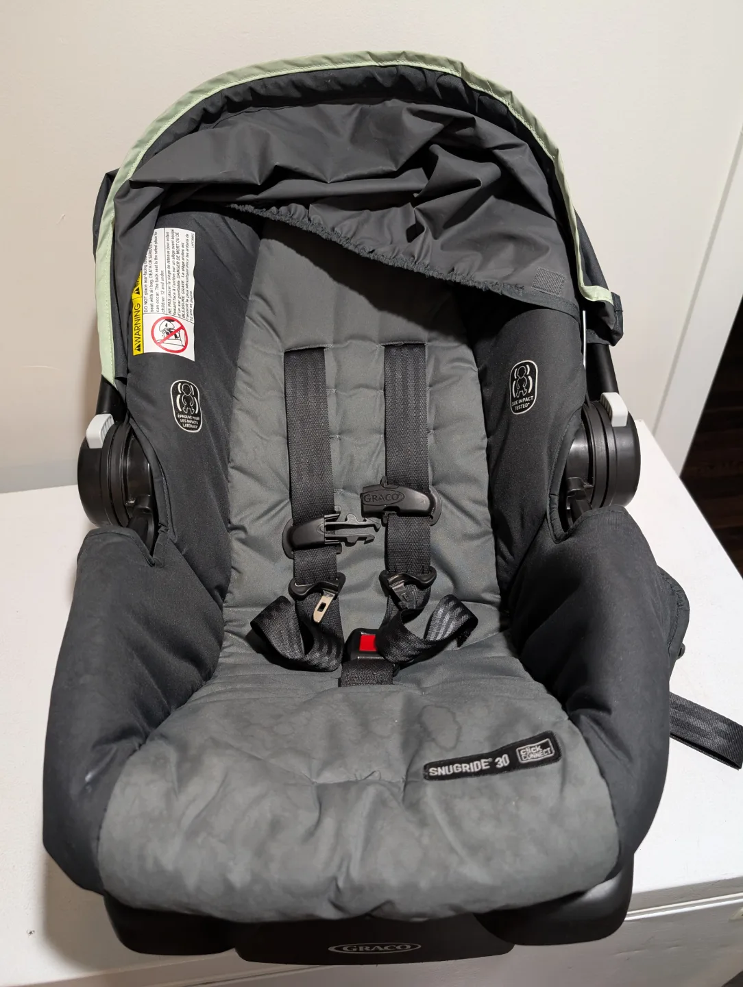 Graco SnugRide 30 Infant Car Seat image indicator(2)