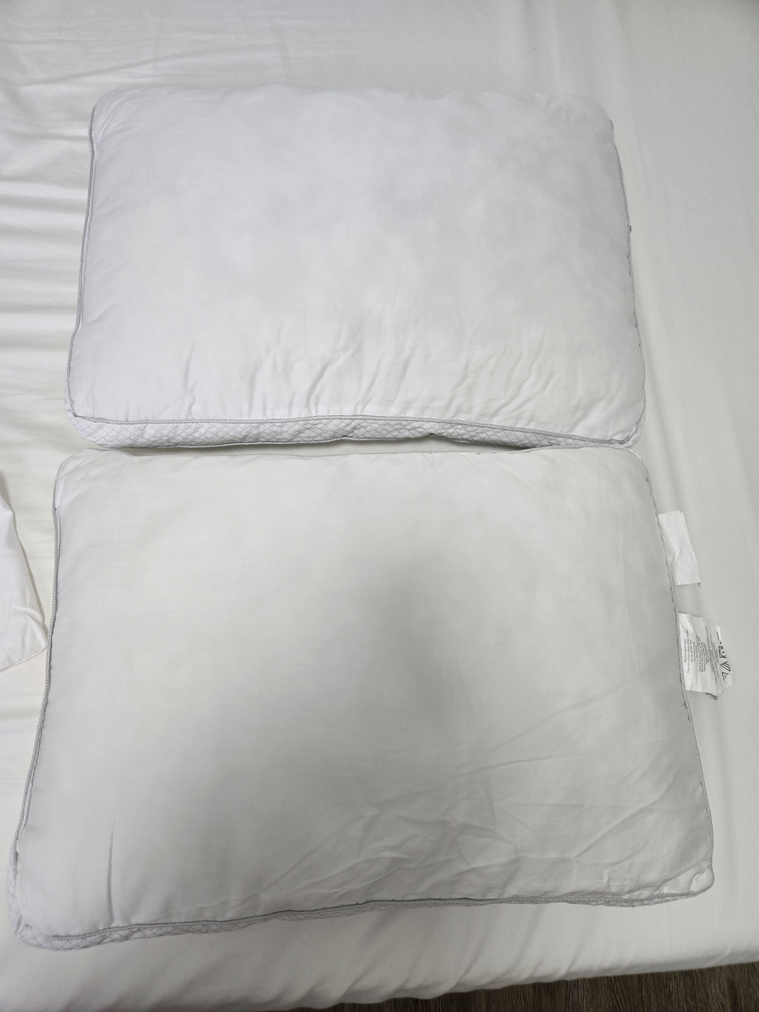 Two Pack of White Standard Pillows - photo 3