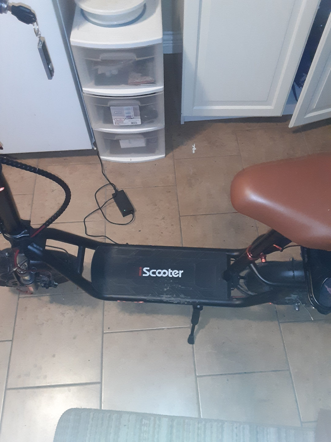 MOVING SALE i12 Electric Scooter MUST GO 500W - photo 4
