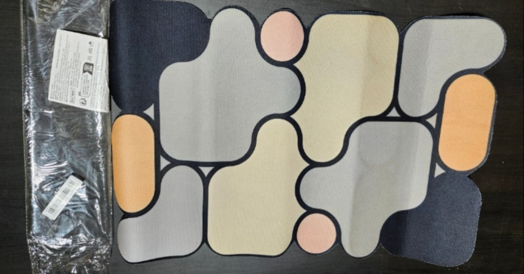 Abstract Design Super Absorbent Bath Mat - photo 4