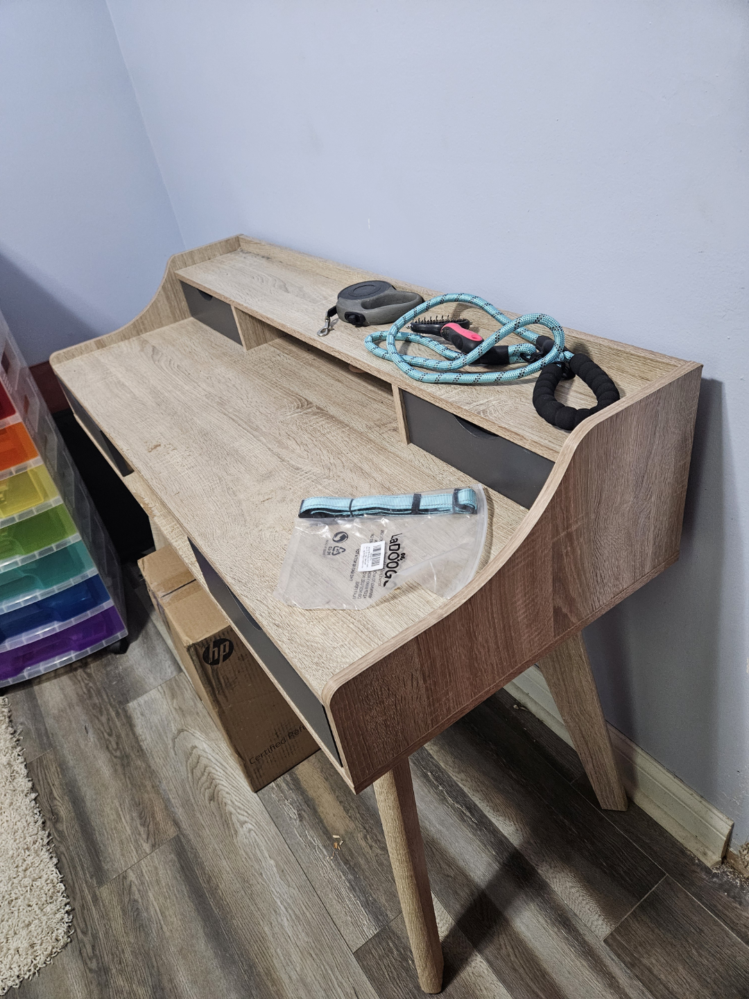 Light cream Desk #freecycle - photo 2