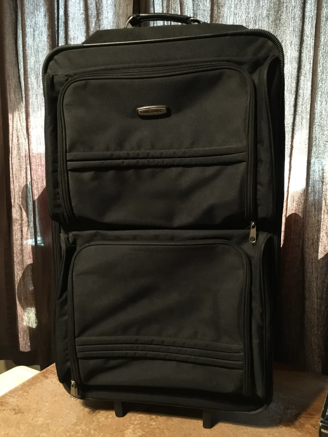 black concourse luggage bag on wheels with handle 28x17x10 thumbnail