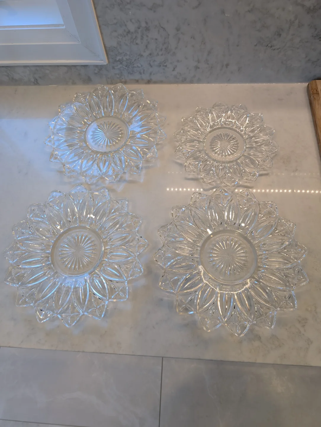 4 Federal Glass Petal Pattern Serving Dishes: 11.5 and 9 inches image indicator(3)