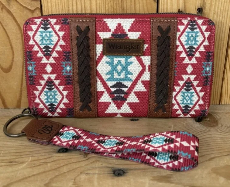 Wrangler Wallet Wristlets Purse NEW in box image indicator(4)