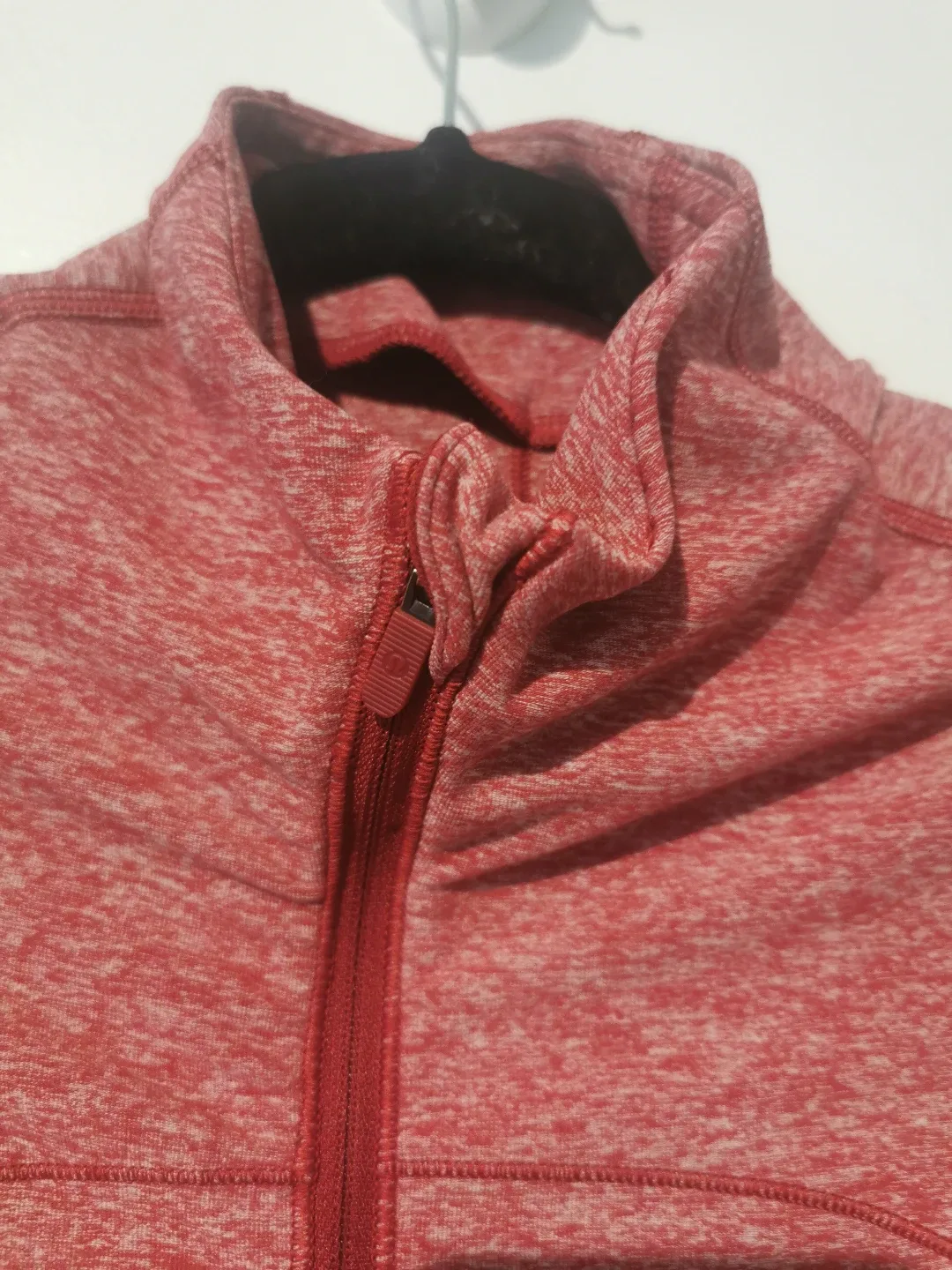 Lululemon Run Briskly 1/2 ZipHeathered Dark Sport Red S8 image indicator(6)