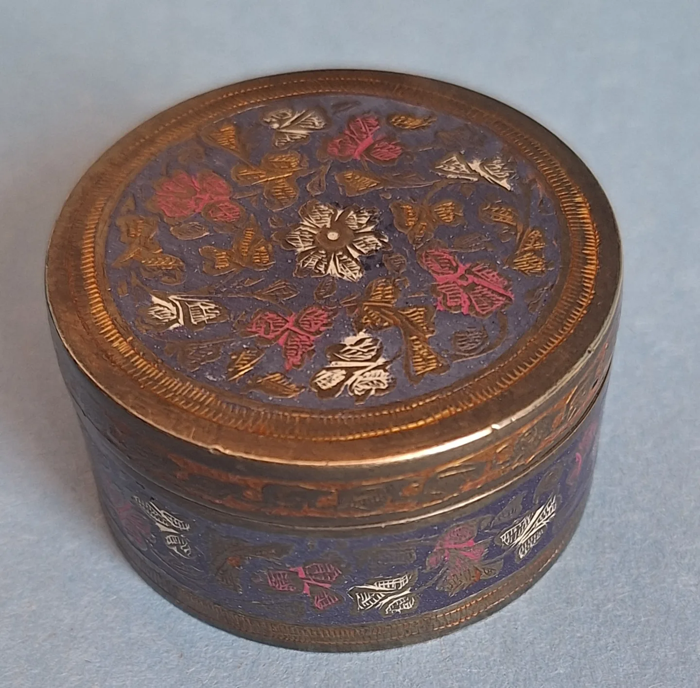 Vintage Brass Trinket Pill  Box with Floral Design image indicator(2)