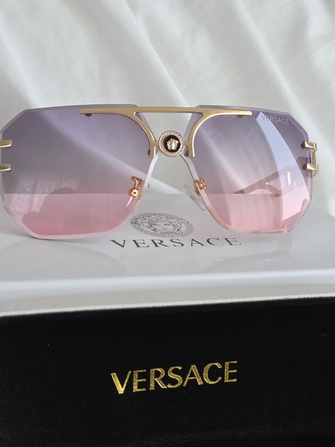 Versace Sunglasses - Gradient Pink & Purple image indicator(3)