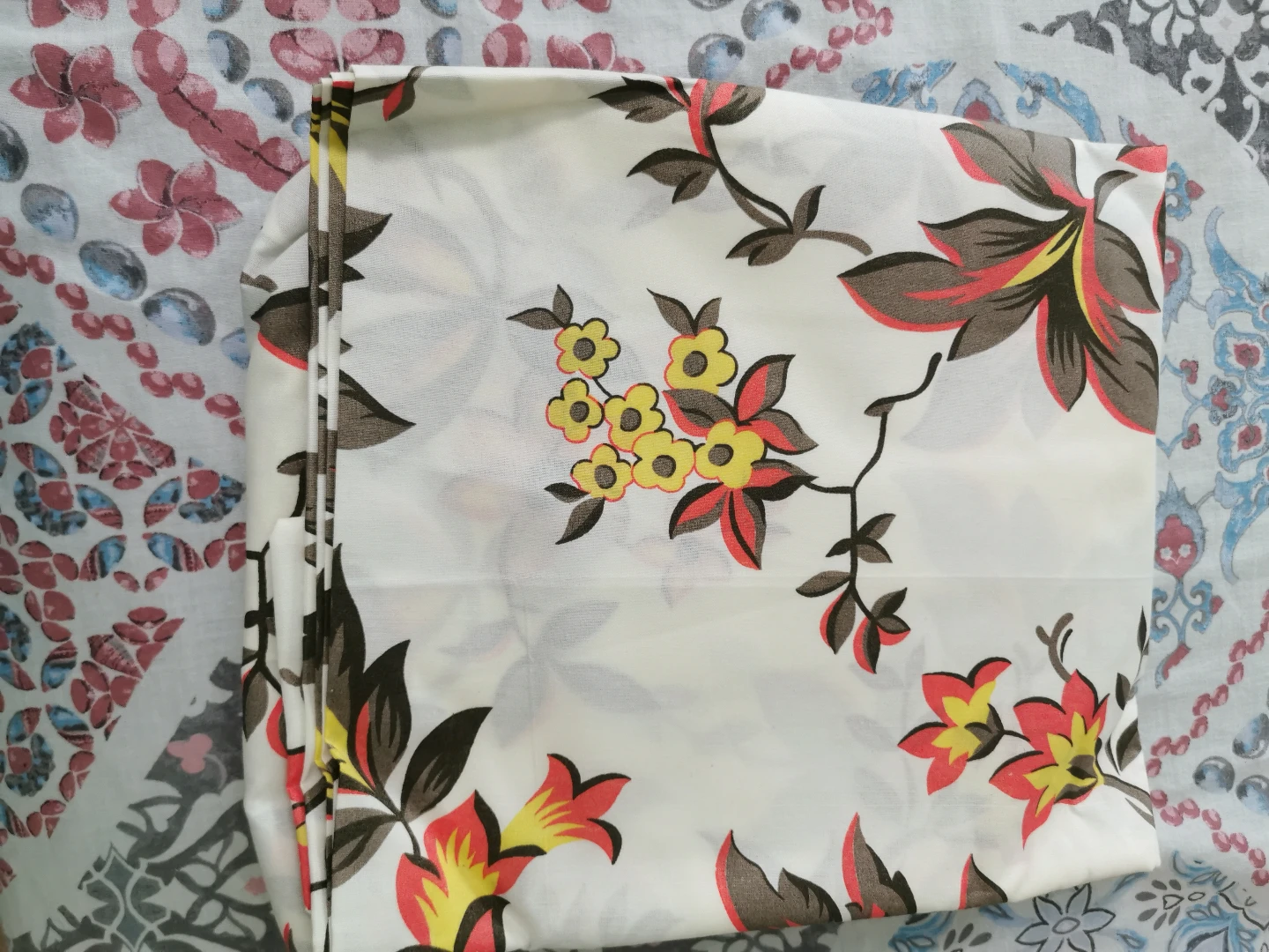 Floral bedspread - photo 5