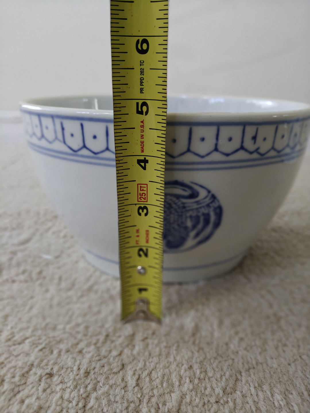 Vintage Blue and White Porcelain Bowl with Lid - photo 4