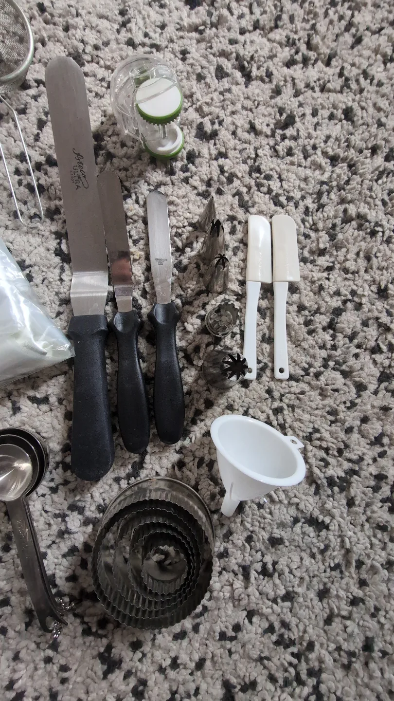 Baking supply bundle - PICK UP ONLY image indicator(2)