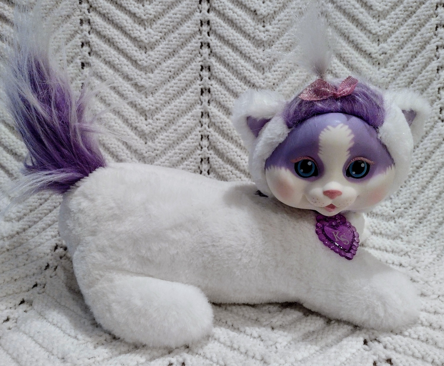 Kitty Surprise 2016 White And Purple Plush With 3 Kittens - photo 2