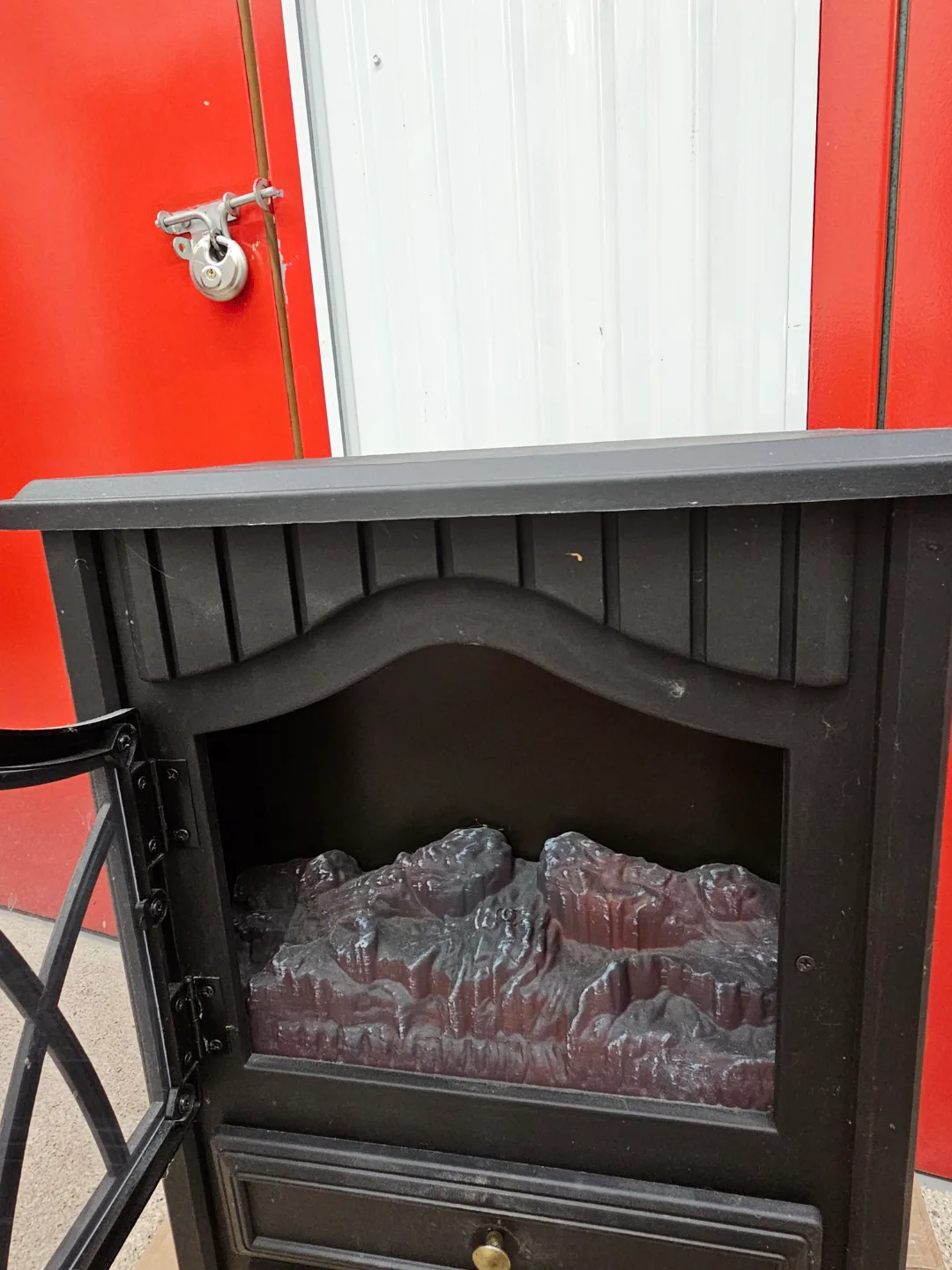 LAST weekend!! Electric Fireplace image indicator(3)