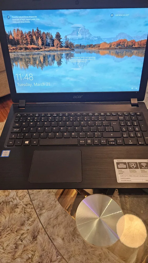 🇨🇦 17 inch Acer Laptop - specs in description image indicator(8)