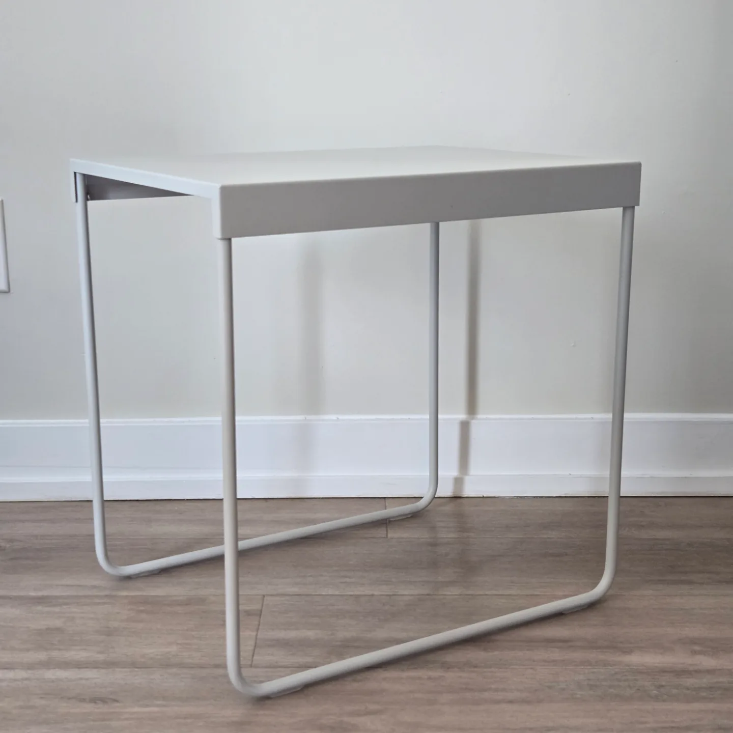 Side tables, nesting tables, metal, set of 2 (kea - GRANBODA) image indicator(3)