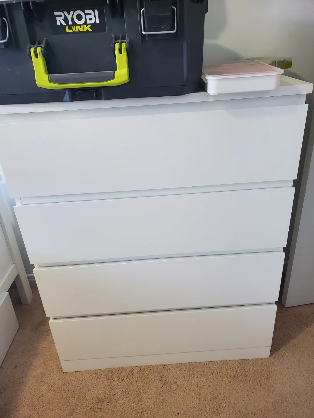 IKEA MALM 4-Drawer Chest thumbnail