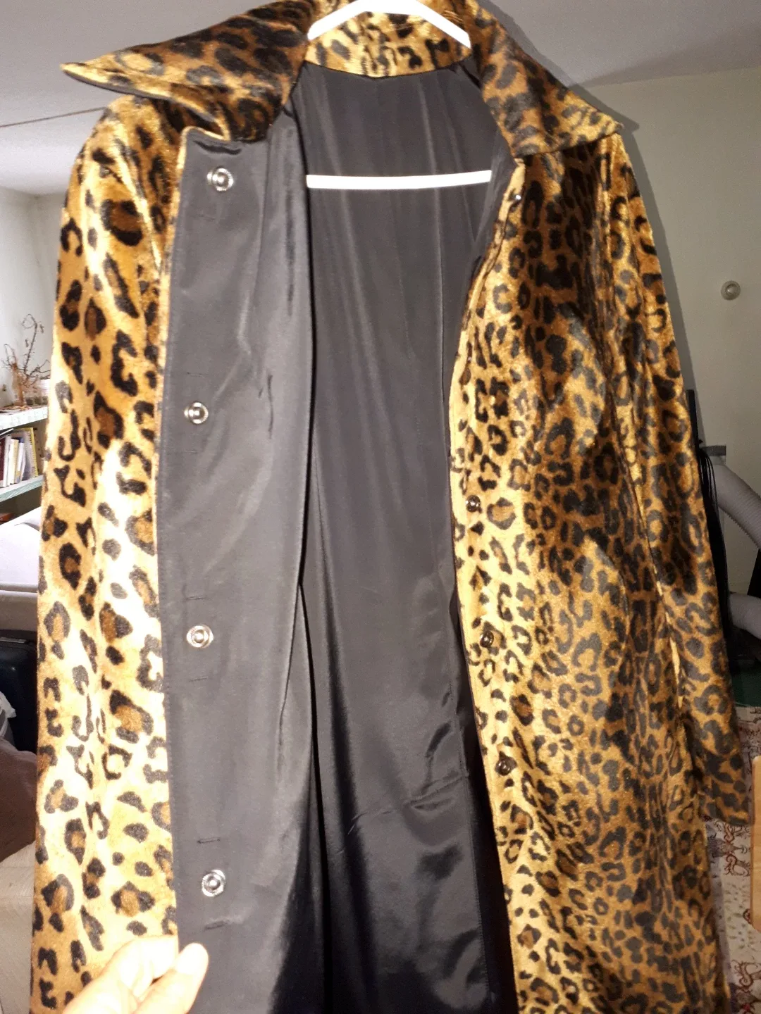 Reversible Leopard Print Trench Coat image indicator(3)
