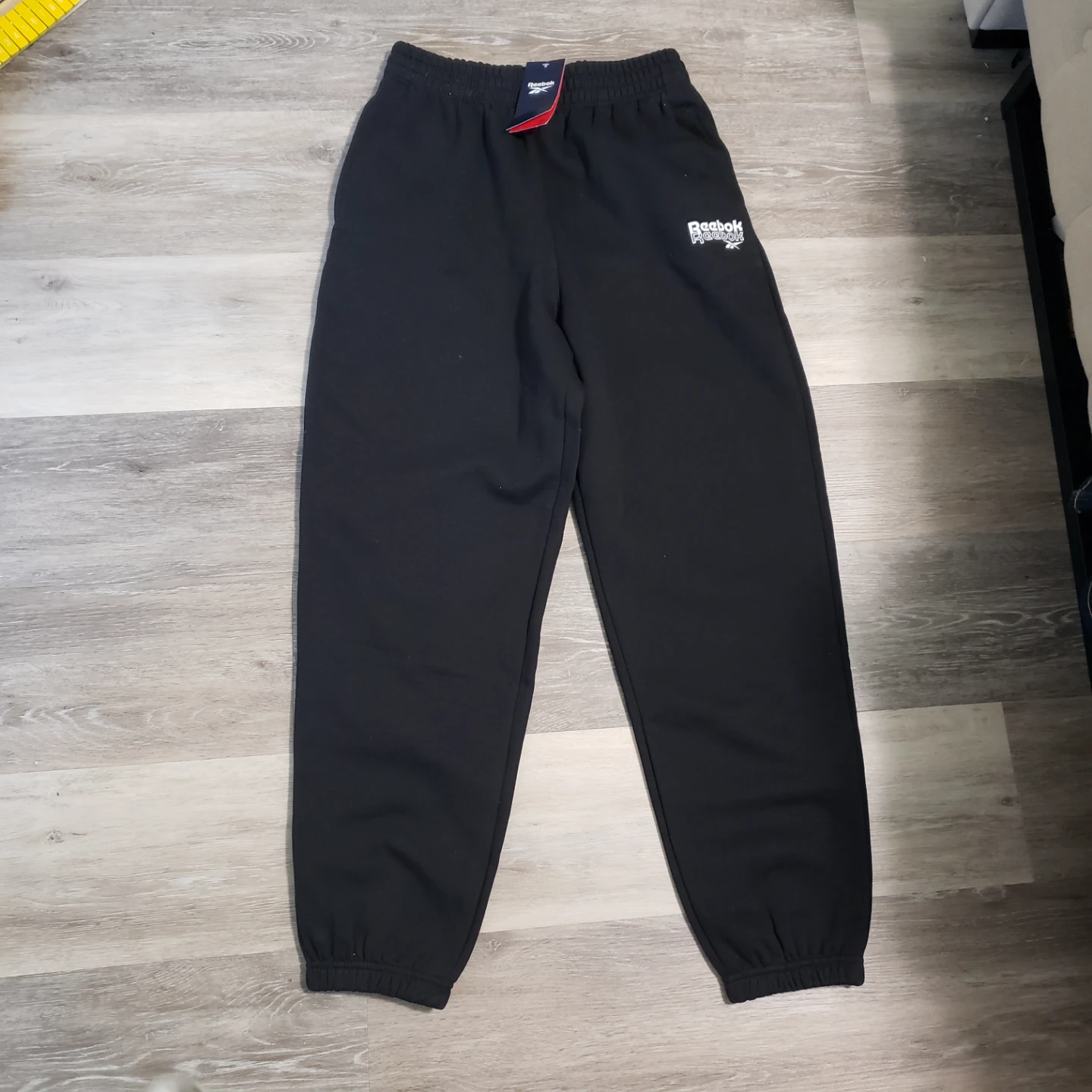 New Reebok size M