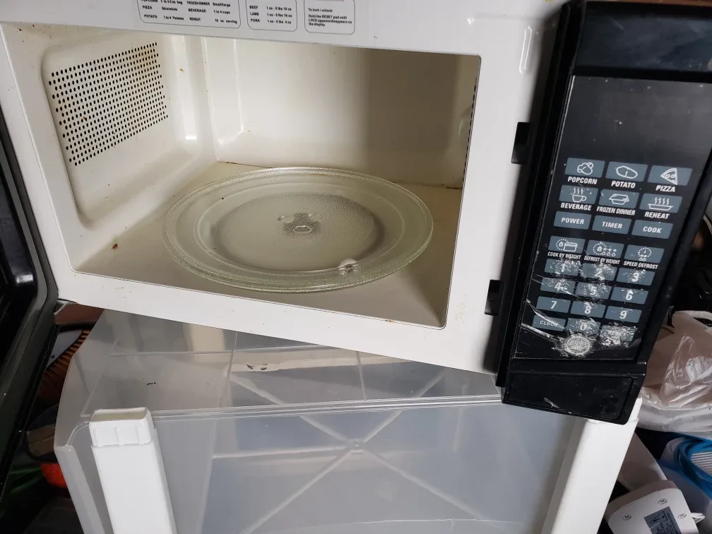 microwave oven used thumbnail