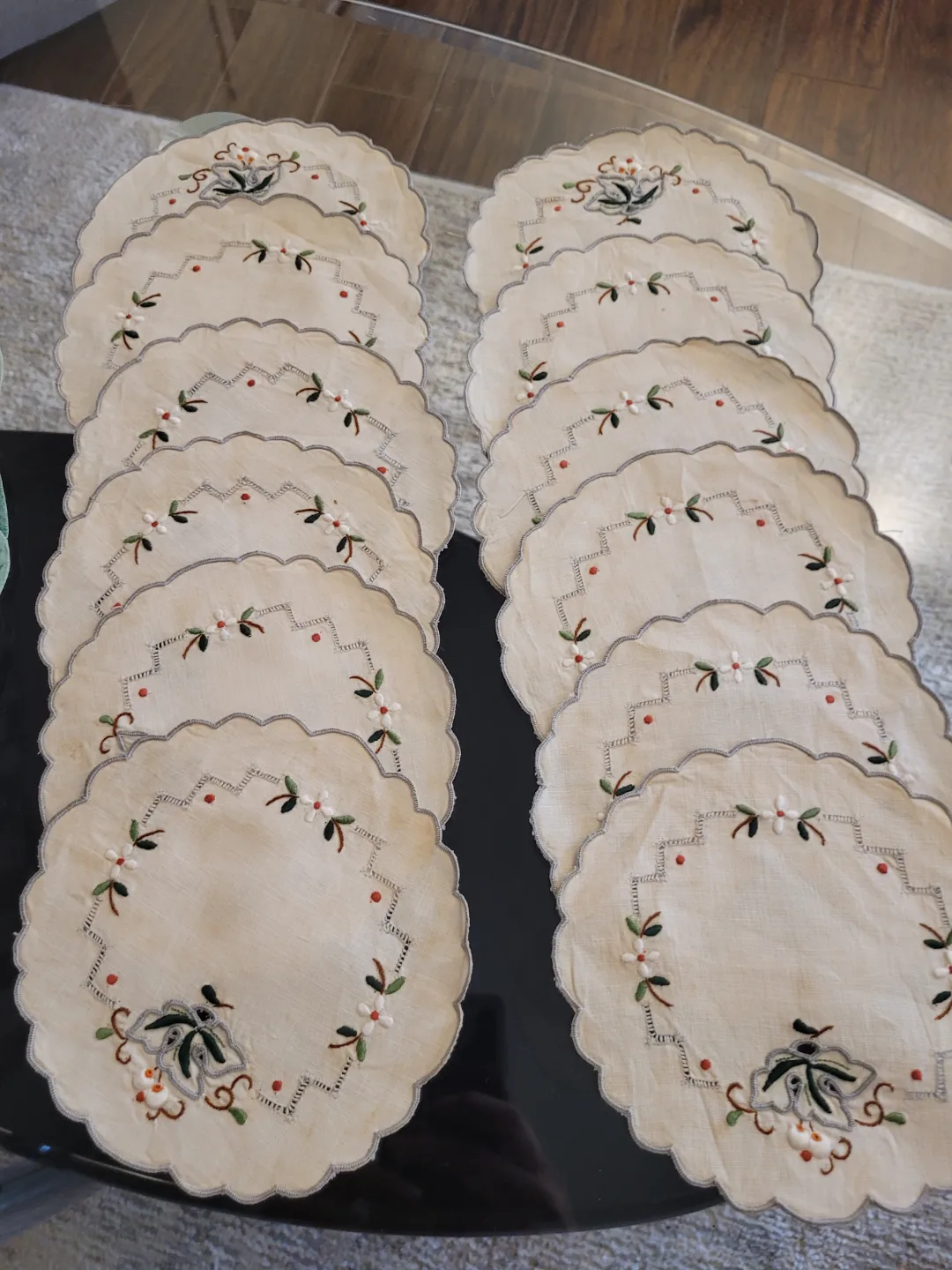 Vintage coasters sets (12pcs each) image indicator(3)