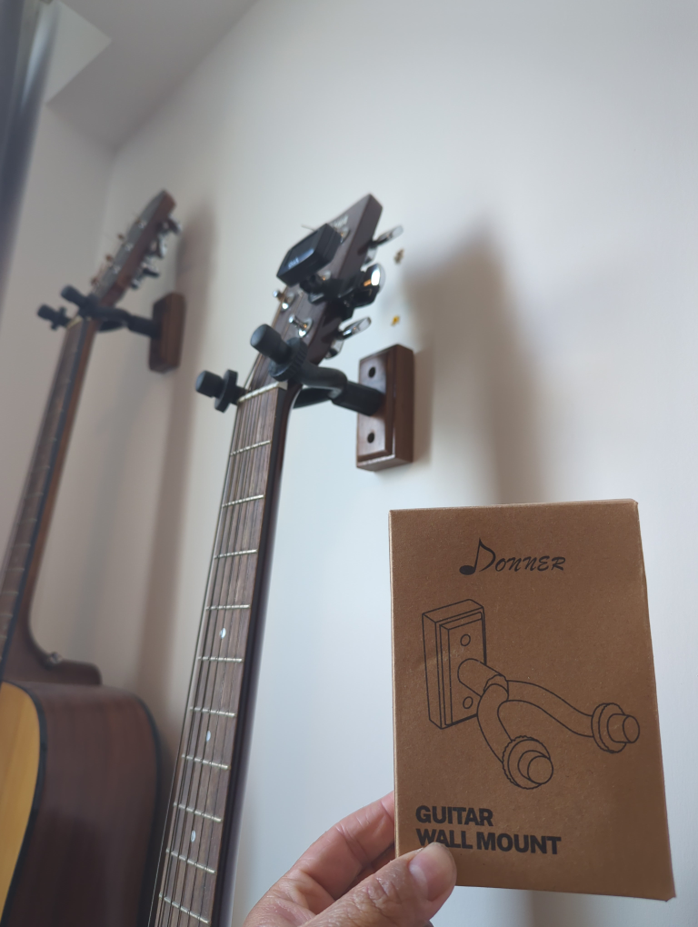 Donner Guitar Wall Mount - Acoustic Guitar Hanger
