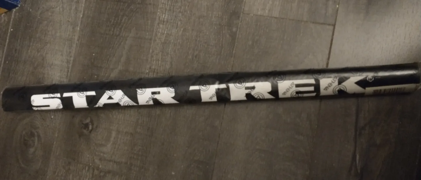 NEW! RARE 1994 STAR TREK GENERATIONS MOVIE POSTER image indicator(2)