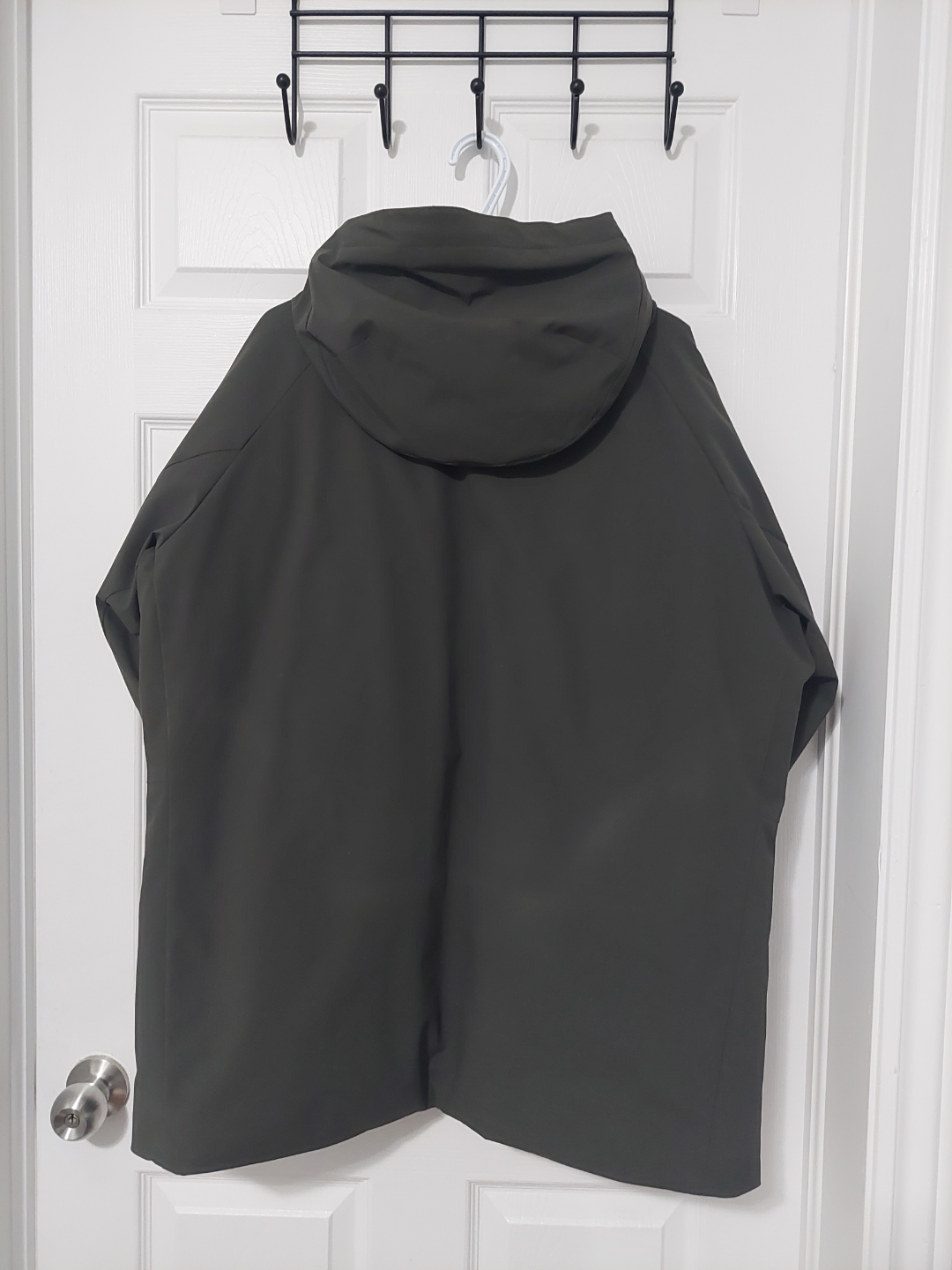 Uniqlo Men's Down Jacket - Olive Green - photo 2