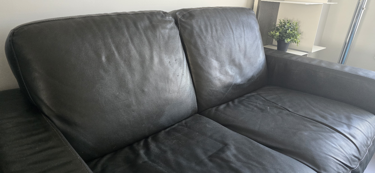 Natuzzi Leather Loveseat - photo 5