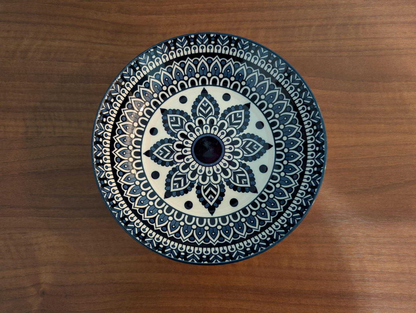 Set of four Blue and White Mandala Pattern Bowls. - photo 2