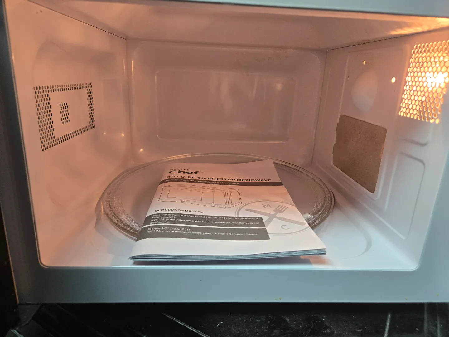 Master Chef 0.7 Cu. Ft. Countertop Microwave image indicator(4)