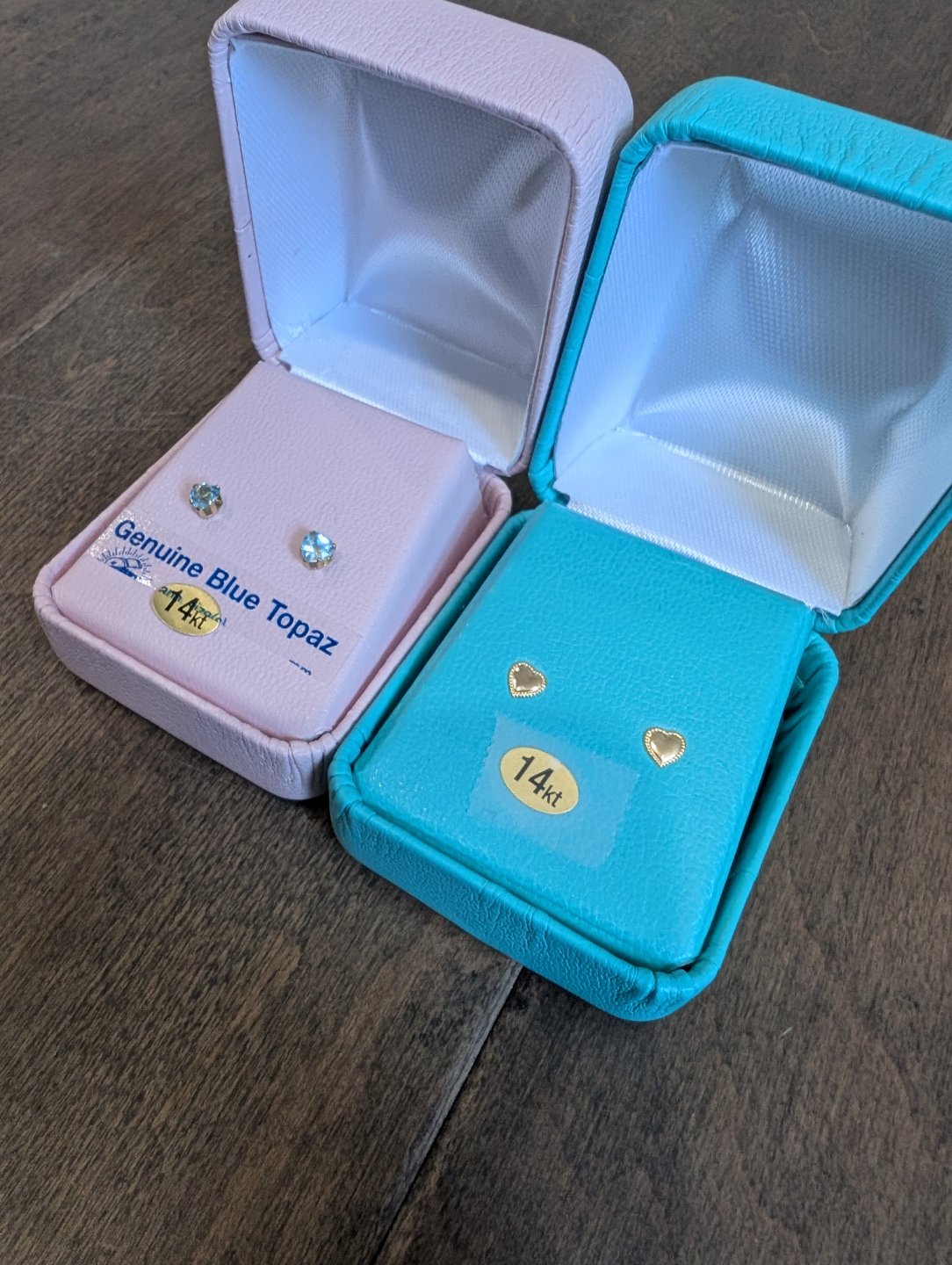 Brand New 14K Yellow Gold Heart Earrings For Sale - photo 3