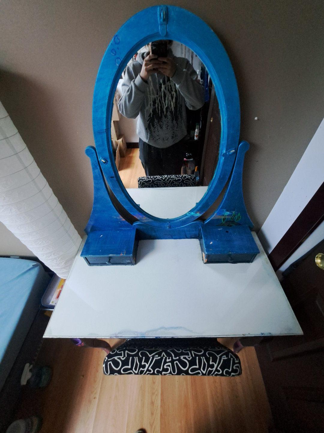 VANITY WITH CHAIR - photo 3