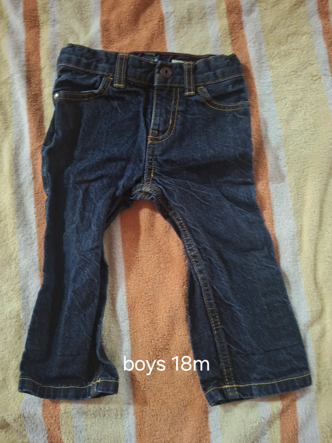 Boys Jeans Size 18 Months thumbnail