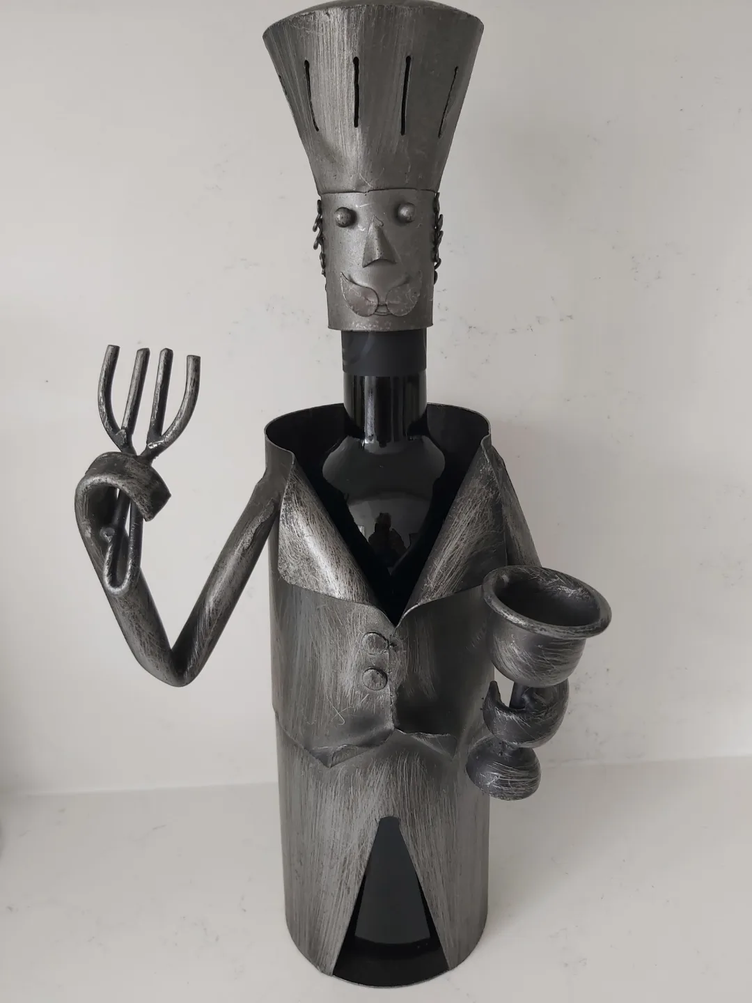 Wine holder Knight in armour image indicator(5)