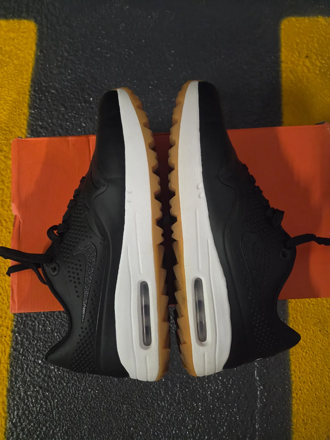 Nike Air golf shoes size 9 image indicator(4)