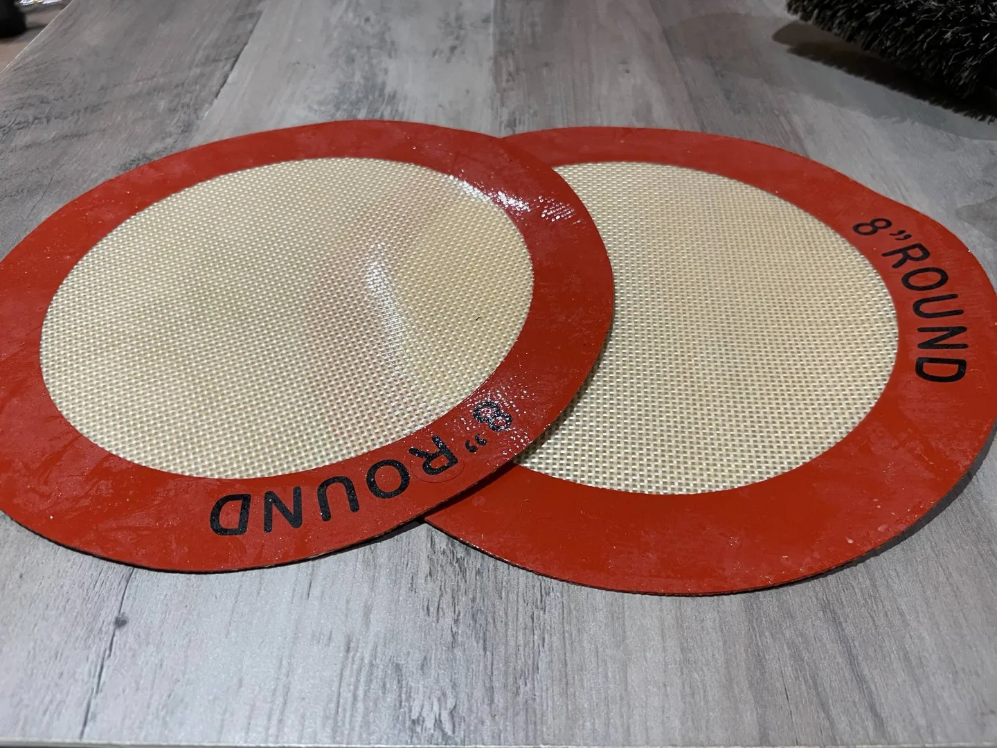 NEW Two 8" Round Silicone Baking Mats thumbnail